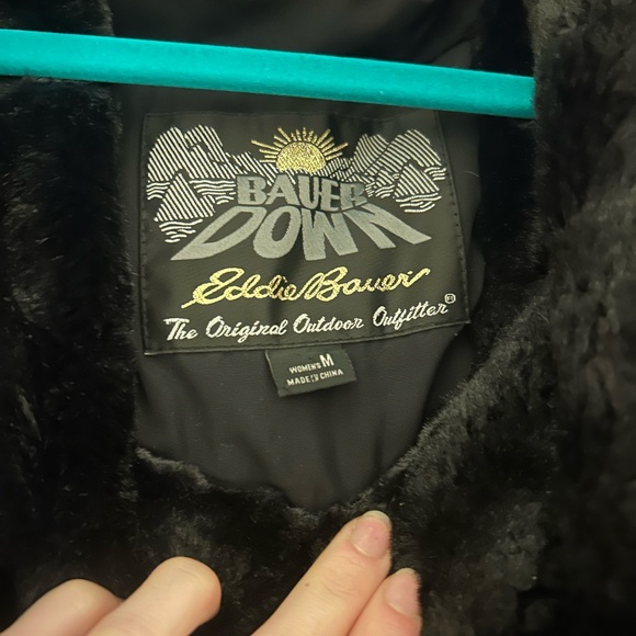 Eddie Bauer Women's Limited edition Sun Valley Down Hooded Parka. Size M - Picture 6 of 9